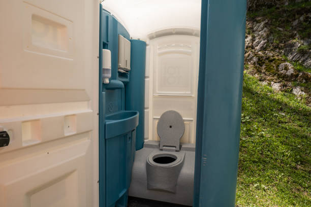 Best Portable toilet rental cost  in Browns Point, WA